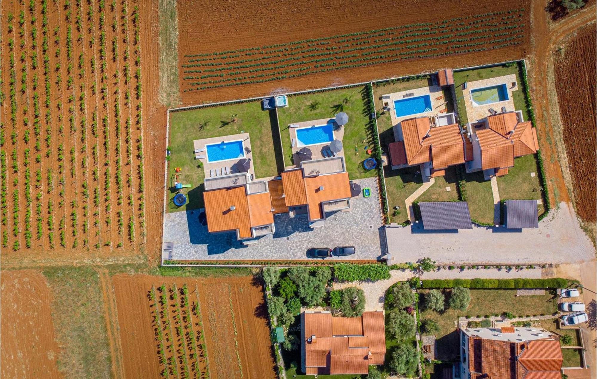 Villa Eni Gedici Екстер'єр фото
